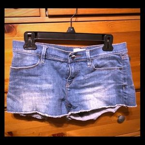 Sexy Roxy Faded Light Blue Denim Cut off Shorts ♥️